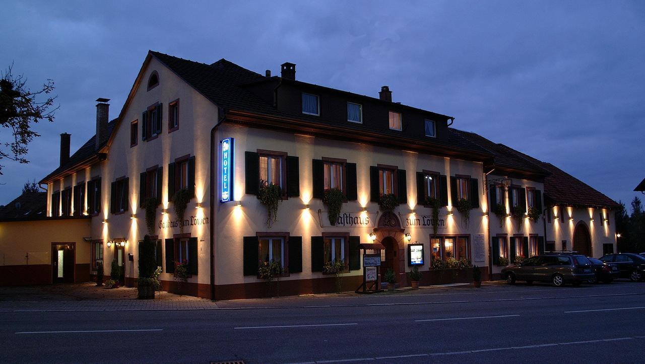 Historisches Genusshotel Löwen Schopfheim Exterior foto